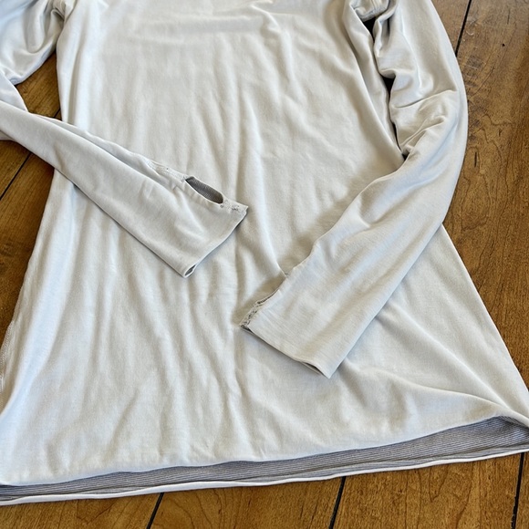 💞reversible LULULEMON every yogi long sleeve - Picture 8 of 16